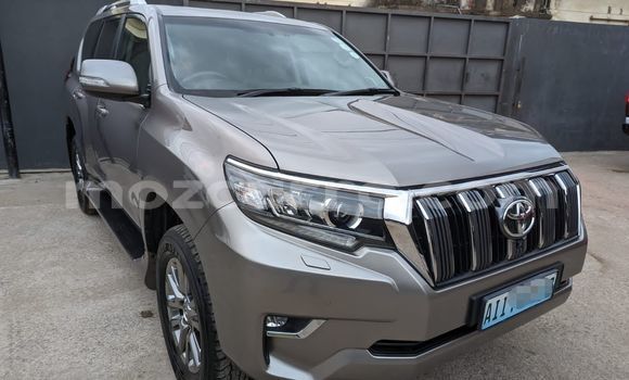 Comprar Usado Toyota Land Cruiser Prado Prata Carro em Maputo em Maputo Comprar Usado Toyota Land Cruiser Prado Prata Carro em Maputo em Maputo