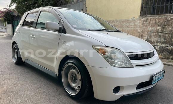 Nunua Ilio tumika Toyota IST Nyeupe Gari ndani ya Maputo nchini Maputo Nunua Ilio tumika Toyota IST Nyeupe Gari ndani ya Maputo nchini Maputo