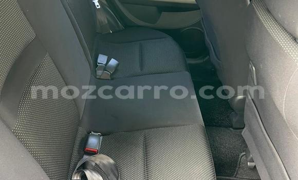 Nunua Ilio tumika Toyota IST Nyeupe Gari ndani ya Maputo nchini Maputo Nunua Ilio tumika Toyota IST Nyeupe Gari ndani ya Maputo nchini Maputo