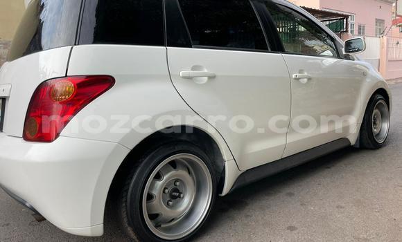 Nunua Ilio tumika Toyota IST Nyeupe Gari ndani ya Maputo nchini Maputo Nunua Ilio tumika Toyota IST Nyeupe Gari ndani ya Maputo nchini Maputo