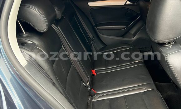 Nunua Ilio tumika Volkswagen Golf Fedha Gari ndani ya Maputo nchini Maputo Nunua Ilio tumika Volkswagen Golf Fedha Gari ndani ya Maputo nchini Maputo