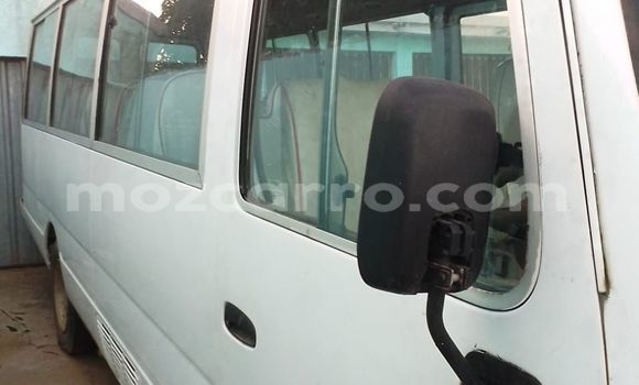 Comprar Usado Toyota Coaster Branco Carro em Maputo em Maputo Comprar Usado Toyota Coaster Branco Carro em Maputo em Maputo