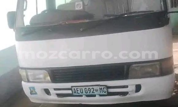 Comprar Usado Toyota Coaster Branco Carro em Maputo em Maputo Comprar Usado Toyota Coaster Branco Carro em Maputo em Maputo