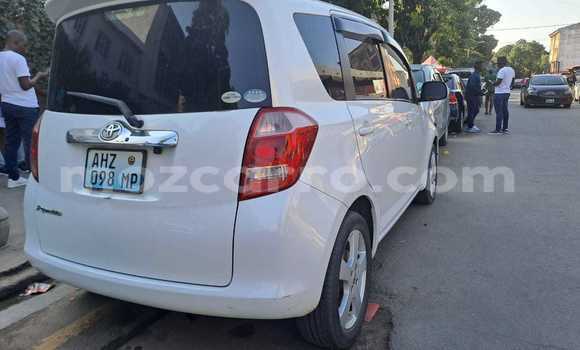 Buy Used Toyota Raum Silver Car in Maputo in Maputo Buy Used Toyota Raum Silver Car in Maputo in Maputo