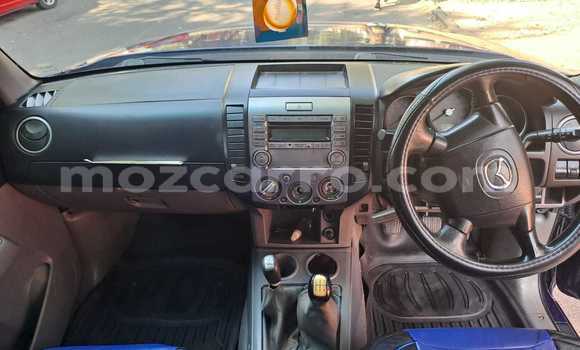 Nunua Ilio tumika Mazda BT-50 Bluu Gari ndani ya Maputo nchini Maputo Nunua Ilio tumika Mazda BT-50 Bluu Gari ndani ya Maputo nchini Maputo