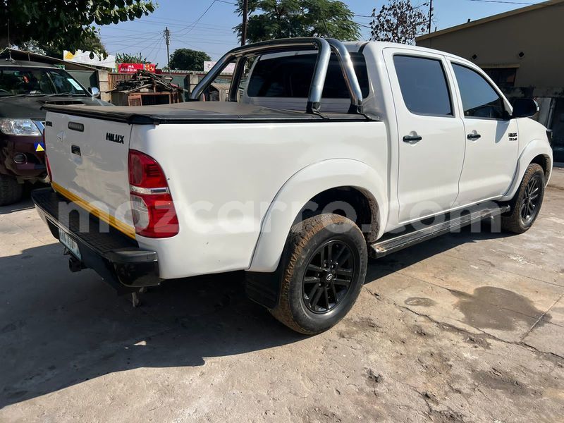 Big with watermark toyota hilux maputo maputo 16264