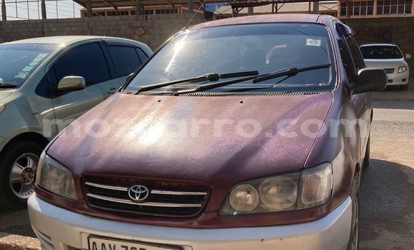 Nunua Ilio tumika Toyota Ipsum Nyekundu Gari ndani ya Maputo nchini Maputo Nunua Ilio tumika Toyota Ipsum Nyekundu Gari ndani ya Maputo nchini Maputo