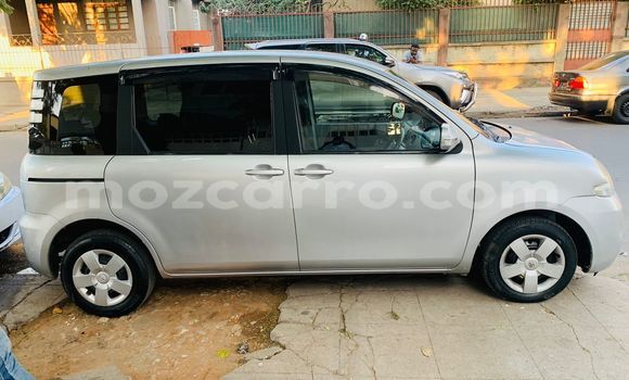Comprar Usado Toyota Sienta Prata Carro em Maputo em Maputo Comprar Usado Toyota Sienta Prata Carro em Maputo em Maputo