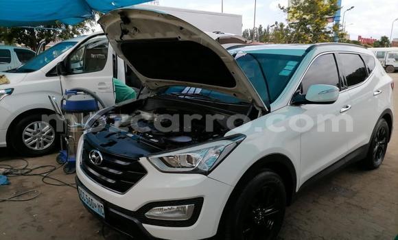 Comprar Usado Hyundai Santa Fe Branco Carro em Maputo em Maputo Comprar Usado Hyundai Santa Fe Branco Carro em Maputo em Maputo