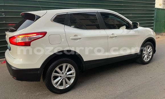 Buy Used Nissan Qashqai White Car in Maputo in Maputo Buy Used Nissan Qashqai White Car in Maputo in Maputo
