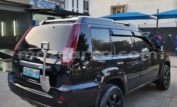 Nunua Ilio tumika Nissan X-Trail Nyeusi Gari ndani ya Maputo nchini Maputo Nunua Ilio tumika Nissan X-Trail Nyeusi Gari ndani ya Maputo nchini Maputo