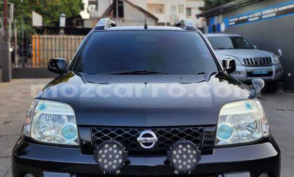 Comprar Usado Nissan X-Trail Preto Carro em Maputo em Maputo