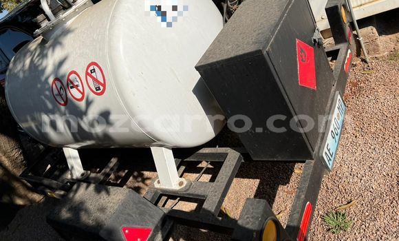 Buy Used Volvo F4 Other Truck in Maputo in Maputo Buy Used Volvo F4 Other Truck in Maputo in Maputo