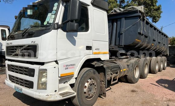 Buy Used Volvo F4 Other Truck in Maputo in Maputo Buy Used Volvo F4 Other Truck in Maputo in Maputo
