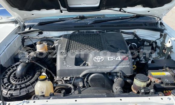 Buy Used Toyota Hilux White Car in Maputo in Maputo Buy Used Toyota Hilux White Car in Maputo in Maputo