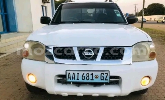 Nunua Ilio tumika Nissan Hardbody Nyeupe Gari ndani ya Maputo nchini Maputo Nunua Ilio tumika Nissan Hardbody Nyeupe Gari ndani ya Maputo nchini Maputo