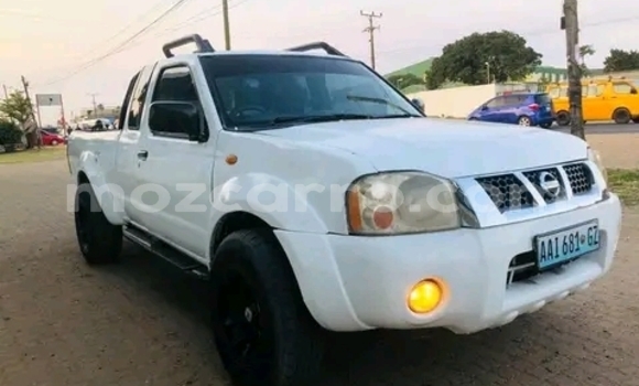 Nunua Ilio tumika Nissan Hardbody Nyeupe Gari ndani ya Maputo nchini Maputo Nunua Ilio tumika Nissan Hardbody Nyeupe Gari ndani ya Maputo nchini Maputo