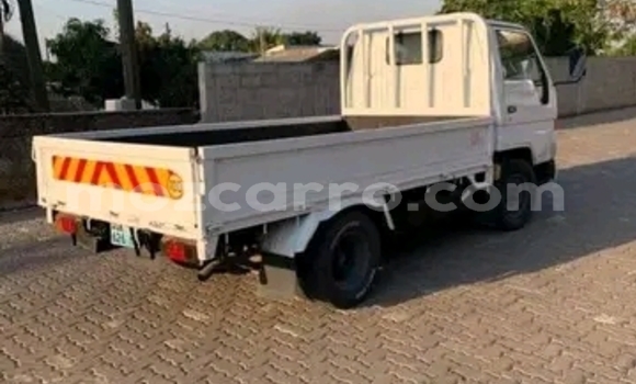 Nunua Ilio tumika Toyota Dyna Nyeupe Gari ndani ya Maputo nchini Maputo Nunua Ilio tumika Toyota Dyna Nyeupe Gari ndani ya Maputo nchini Maputo