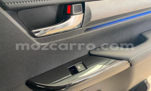 Nunua Ilio tumika Toyota Hilux Fedha Gari ndani ya Maputo nchini Maputo Nunua Ilio tumika Toyota Hilux Fedha Gari ndani ya Maputo nchini Maputo