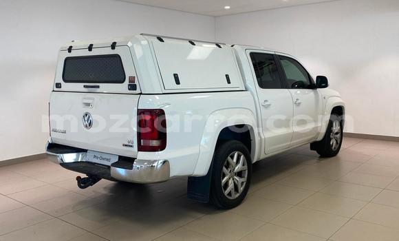 Nunua Ilio tumika Volkswagen Amarok Nyeupe Gari ndani ya Maputo nchini Maputo Nunua Ilio tumika Volkswagen Amarok Nyeupe Gari ndani ya Maputo nchini Maputo