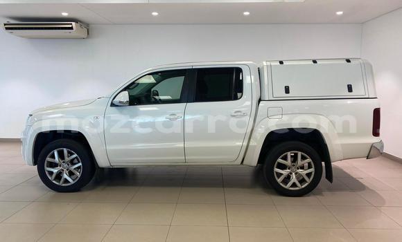 Nunua Ilio tumika Volkswagen Amarok Nyeupe Gari ndani ya Maputo nchini Maputo Nunua Ilio tumika Volkswagen Amarok Nyeupe Gari ndani ya Maputo nchini Maputo