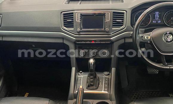 Nunua Ilio tumika Volkswagen Amarok Nyeupe Gari ndani ya Maputo nchini Maputo Nunua Ilio tumika Volkswagen Amarok Nyeupe Gari ndani ya Maputo nchini Maputo