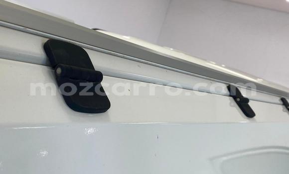 Nunua Ilio tumika Volkswagen Amarok Nyeupe Gari ndani ya Maputo nchini Maputo Nunua Ilio tumika Volkswagen Amarok Nyeupe Gari ndani ya Maputo nchini Maputo