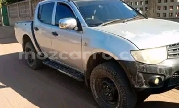Comprar Usado Mitsubishi L200 De outros Carro em Maputo em Maputo