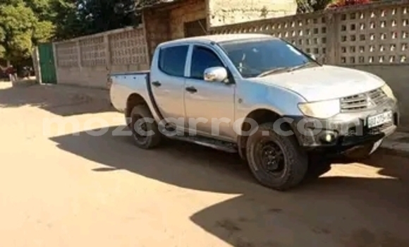 Nunua Ilio tumika Mitsubishi L200 Nyingine Gari ndani ya Maputo nchini Maputo Nunua Ilio tumika Mitsubishi L200 Nyingine Gari ndani ya Maputo nchini Maputo
