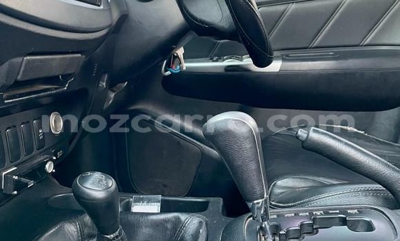 Buy Used Toyota Hilux Blue Car in Maputo in Maputo Buy Used Toyota Hilux Blue Car in Maputo in Maputo