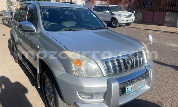 Tenga Tsaru Toyota Land Cruiser Prado Sirivha Mota in Maputo in Maputo Tenga Tsaru Toyota Land Cruiser Prado Sirivha Mota in Maputo in Maputo