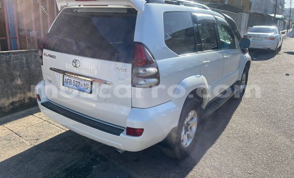 Buy Used Toyota Land Cruiser Prado White Car in Maputo in Maputo Buy Used Toyota Land Cruiser Prado White Car in Maputo in Maputo