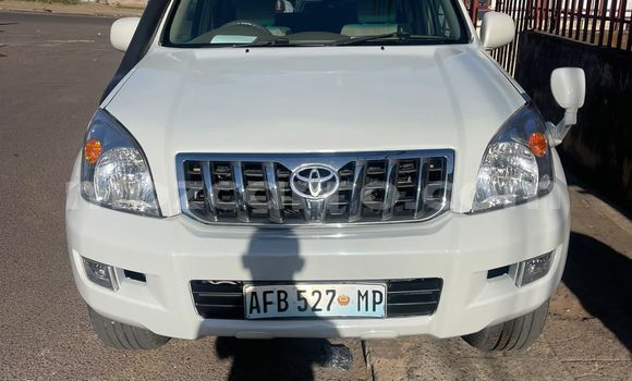Buy Used Toyota Land Cruiser Prado White Car in Maputo in Maputo Buy Used Toyota Land Cruiser Prado White Car in Maputo in Maputo