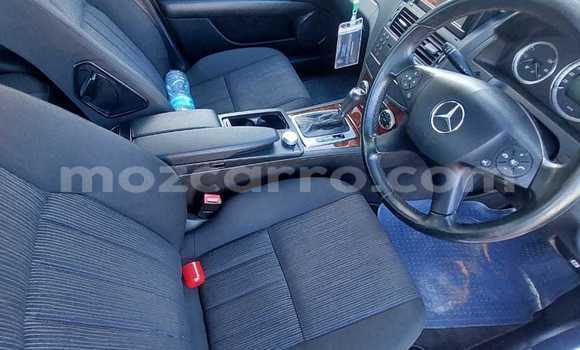 Nunua Ilio tumika Mercedes-Benz C-Classe Fedha Gari ndani ya Maputo nchini Maputo Nunua Ilio tumika Mercedes-Benz C-Classe Fedha Gari ndani ya Maputo nchini Maputo