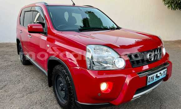 Tenga Tsaru Nissan X-Trail Tsvuku Mota in Maputo in Maputo Tenga Tsaru Nissan X-Trail Tsvuku Mota in Maputo in Maputo