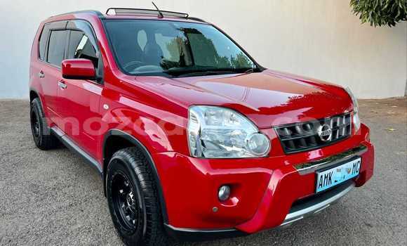 Tenga Tsaru Nissan X-Trail Tsvuku Mota in Maputo in Maputo Tenga Tsaru Nissan X-Trail Tsvuku Mota in Maputo in Maputo