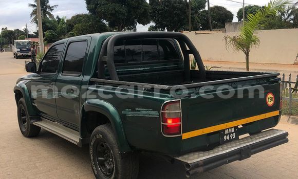 Nunua Ilio tumika Toyota Hilux Kijani Gari ndani ya Maputo nchini Maputo Nunua Ilio tumika Toyota Hilux Kijani Gari ndani ya Maputo nchini Maputo