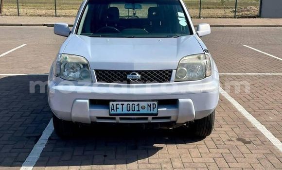 Nunua Ilio tumika Nissan X-Trail Nyeupe Gari ndani ya Maputo nchini Maputo Nunua Ilio tumika Nissan X-Trail Nyeupe Gari ndani ya Maputo nchini Maputo