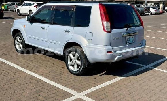 Nunua Ilio tumika Nissan X-Trail Nyeupe Gari ndani ya Maputo nchini Maputo Nunua Ilio tumika Nissan X-Trail Nyeupe Gari ndani ya Maputo nchini Maputo