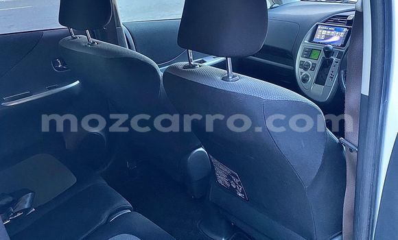 Comprar Usado Toyota Ractis Branco Carro em Maputo em Maputo Comprar Usado Toyota Ractis Branco Carro em Maputo em Maputo