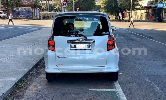 Comprar Usado Toyota Ractis Branco Carro em Maputo em Maputo Comprar Usado Toyota Ractis Branco Carro em Maputo em Maputo