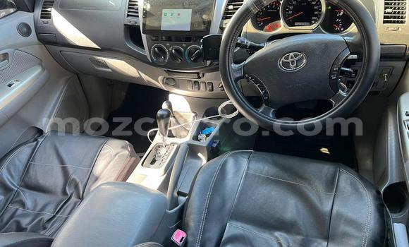 Comprar Usado Toyota Hilux Prata Carro em Maputo em Maputo Comprar Usado Toyota Hilux Prata Carro em Maputo em Maputo