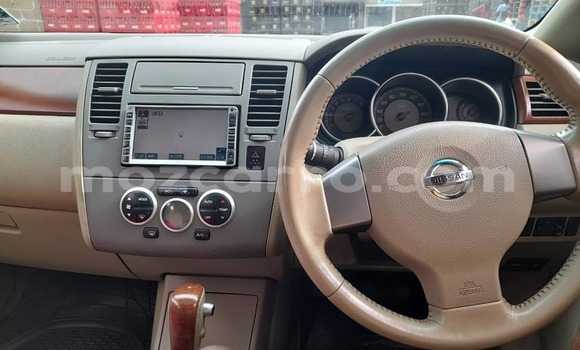 Comprar Usado Nissan Tiida Preto Carro em Maputo em Maputo