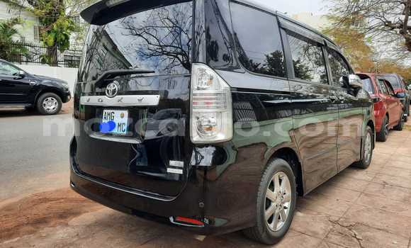 Buy Used Toyota Noah Black Car in Maputo in Maputo Buy Used Toyota Noah Black Car in Maputo in Maputo