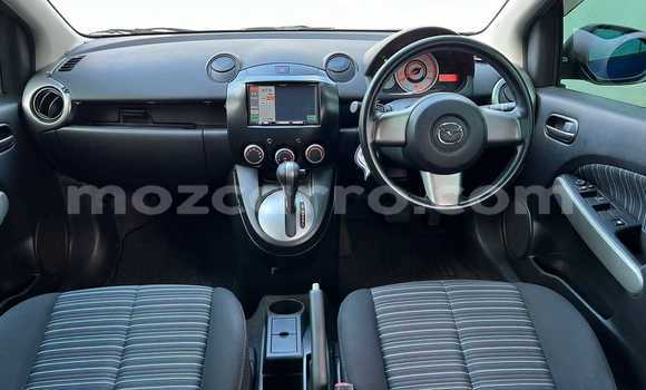 Buy Used Mazda Demio Blue Car in Maputo in Maputo Buy Used Mazda Demio Blue Car in Maputo in Maputo