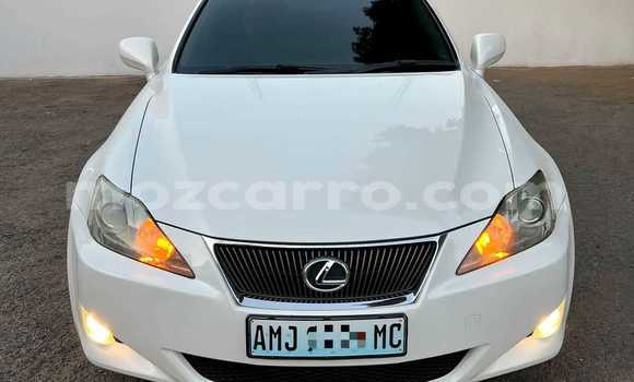 Tenga Tsaru Lexus IS Chena Mota in Maputo in Maputo Tenga Tsaru Lexus IS Chena Mota in Maputo in Maputo