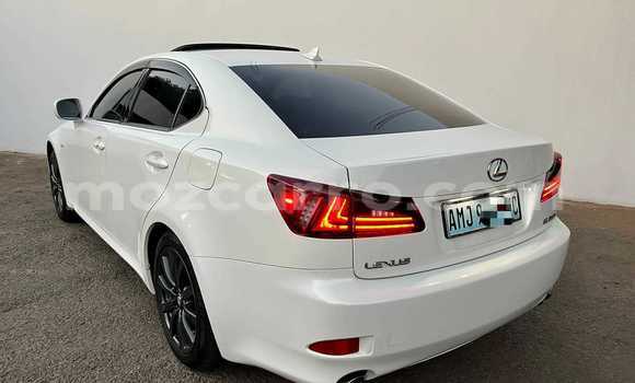 Tenga Tsaru Lexus IS Chena Mota in Maputo in Maputo Tenga Tsaru Lexus IS Chena Mota in Maputo in Maputo