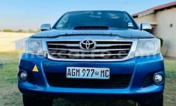 Nunua Ilio tumika Toyota Hilux Bluu Gari ndani ya Maputo nchini Maputo Nunua Ilio tumika Toyota Hilux Bluu Gari ndani ya Maputo nchini Maputo