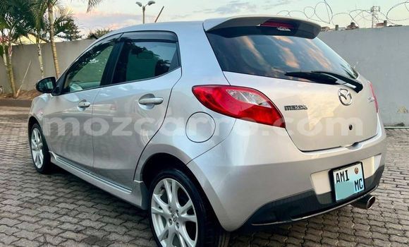 Buy Used Mazda Demio Beige Car in Maputo in Maputo Buy Used Mazda Demio Beige Car in Maputo in Maputo