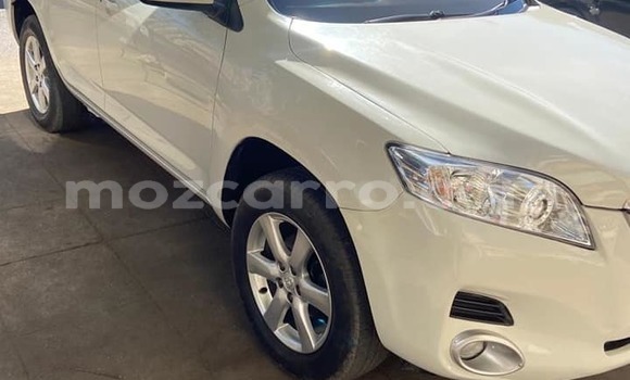 Comprar Usado Toyota Vanguard Branco Carro em Maputo em Maputo Comprar Usado Toyota Vanguard Branco Carro em Maputo em Maputo